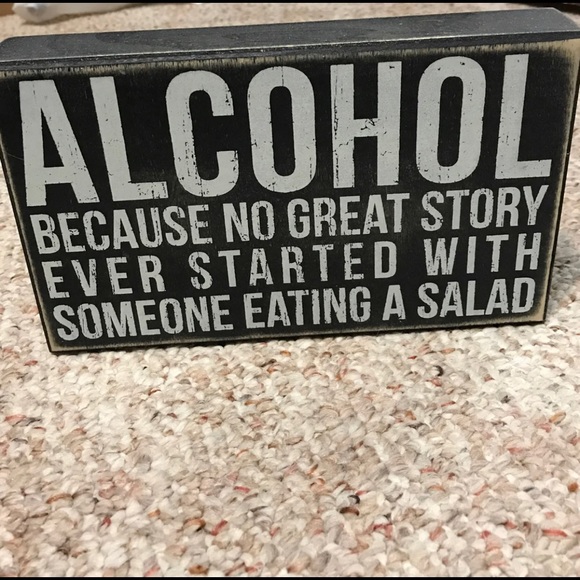 Decor - Picture 1 of 1